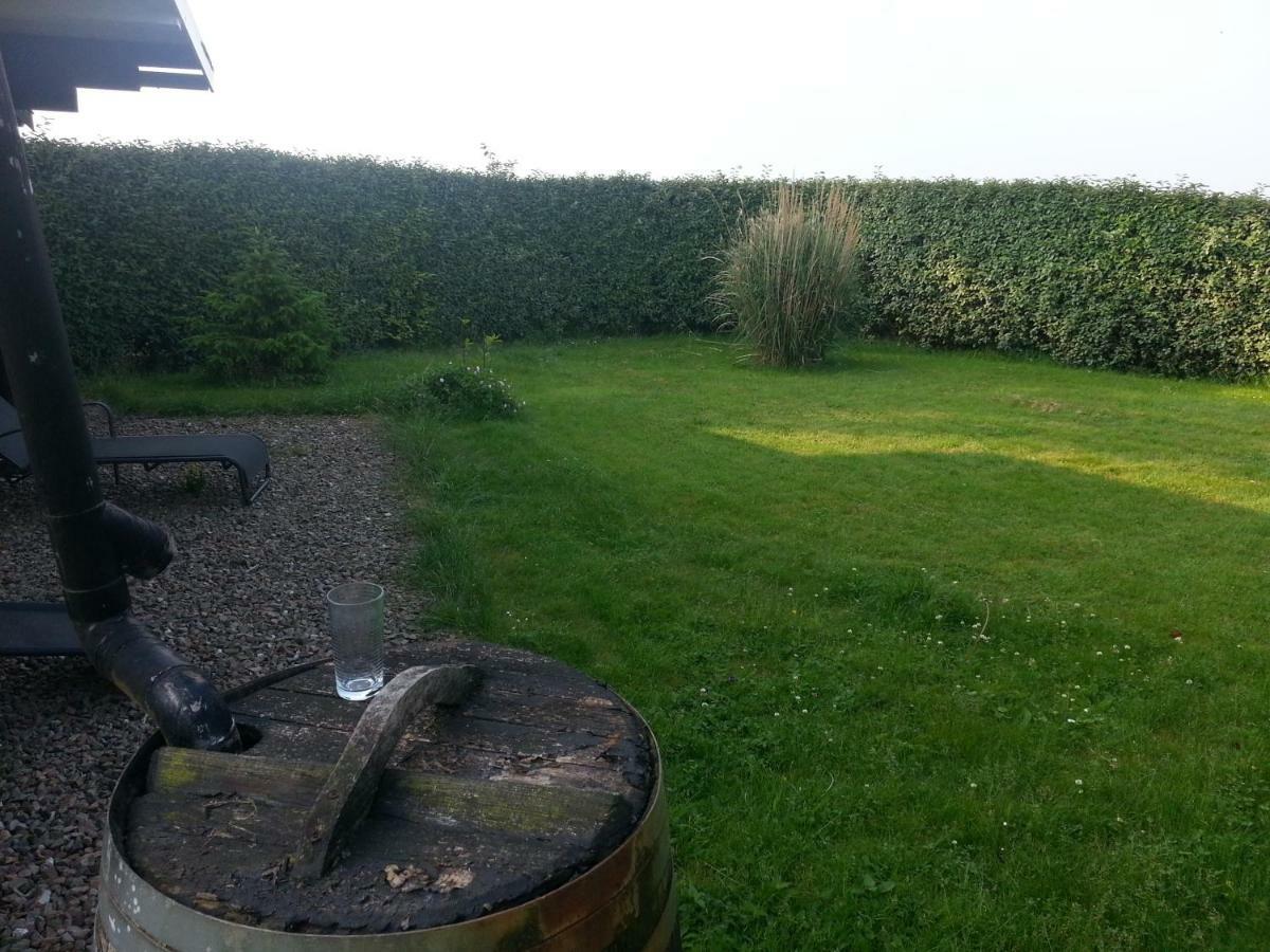Koningsheim Guest House Colijnsplaat Bagian luar foto